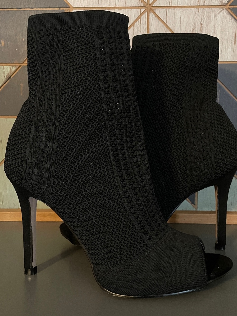Catherine Malandrino Black Knit Peep Toe Stiletto Ankle Booties Size 8